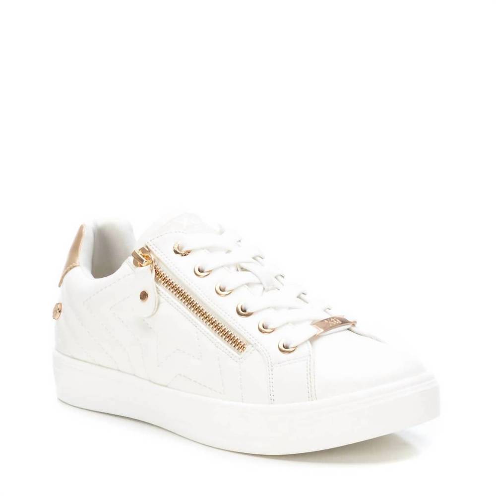 NEW XTI women's casual sneakers in white